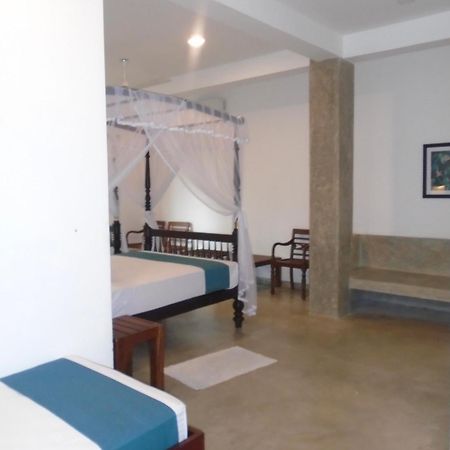 Beach Inns Holiday Resort - Celeste Matara Dış mekan fotoğraf