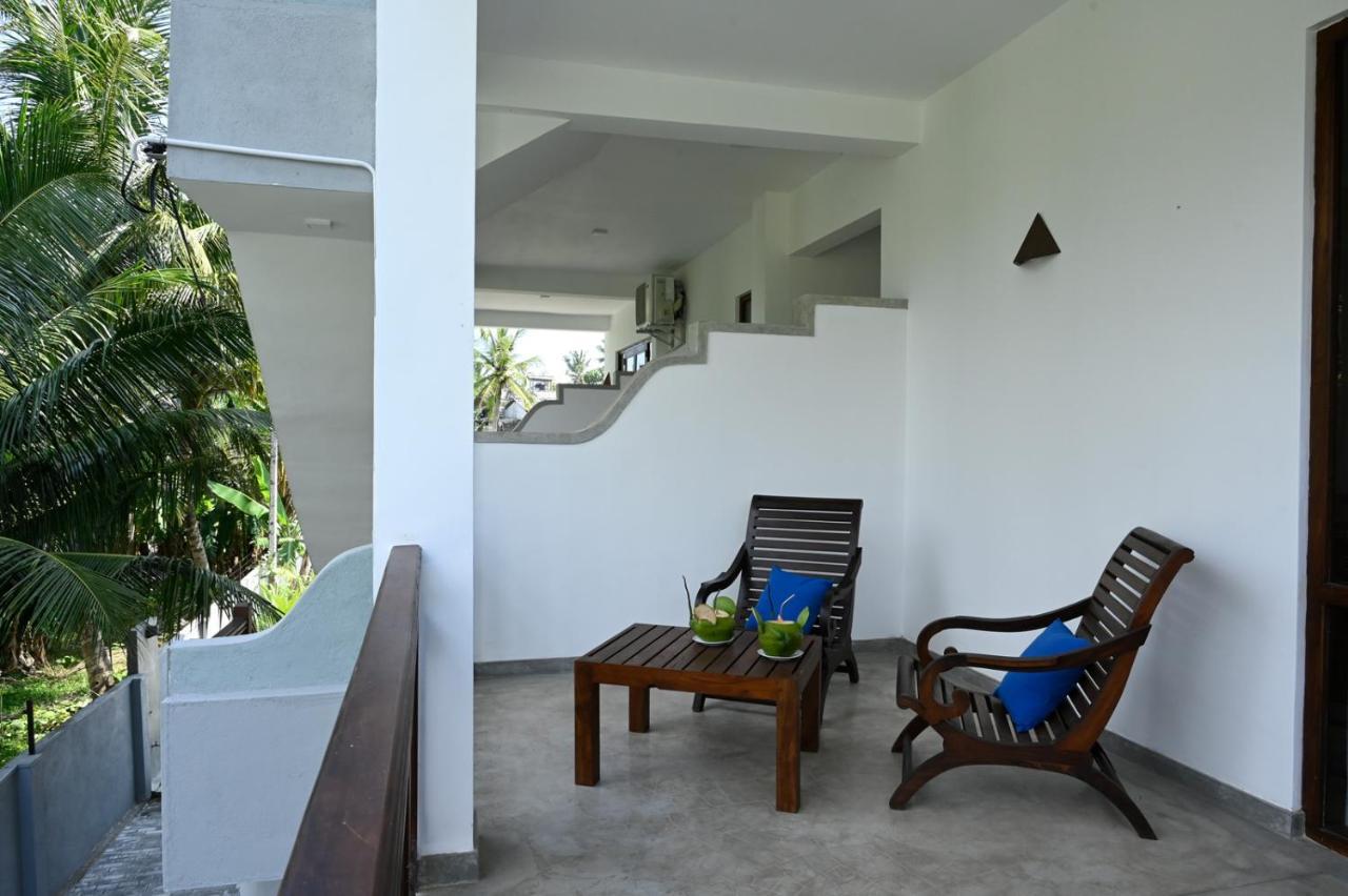 Beach Inns Holiday Resort - Celeste Matara Dış mekan fotoğraf